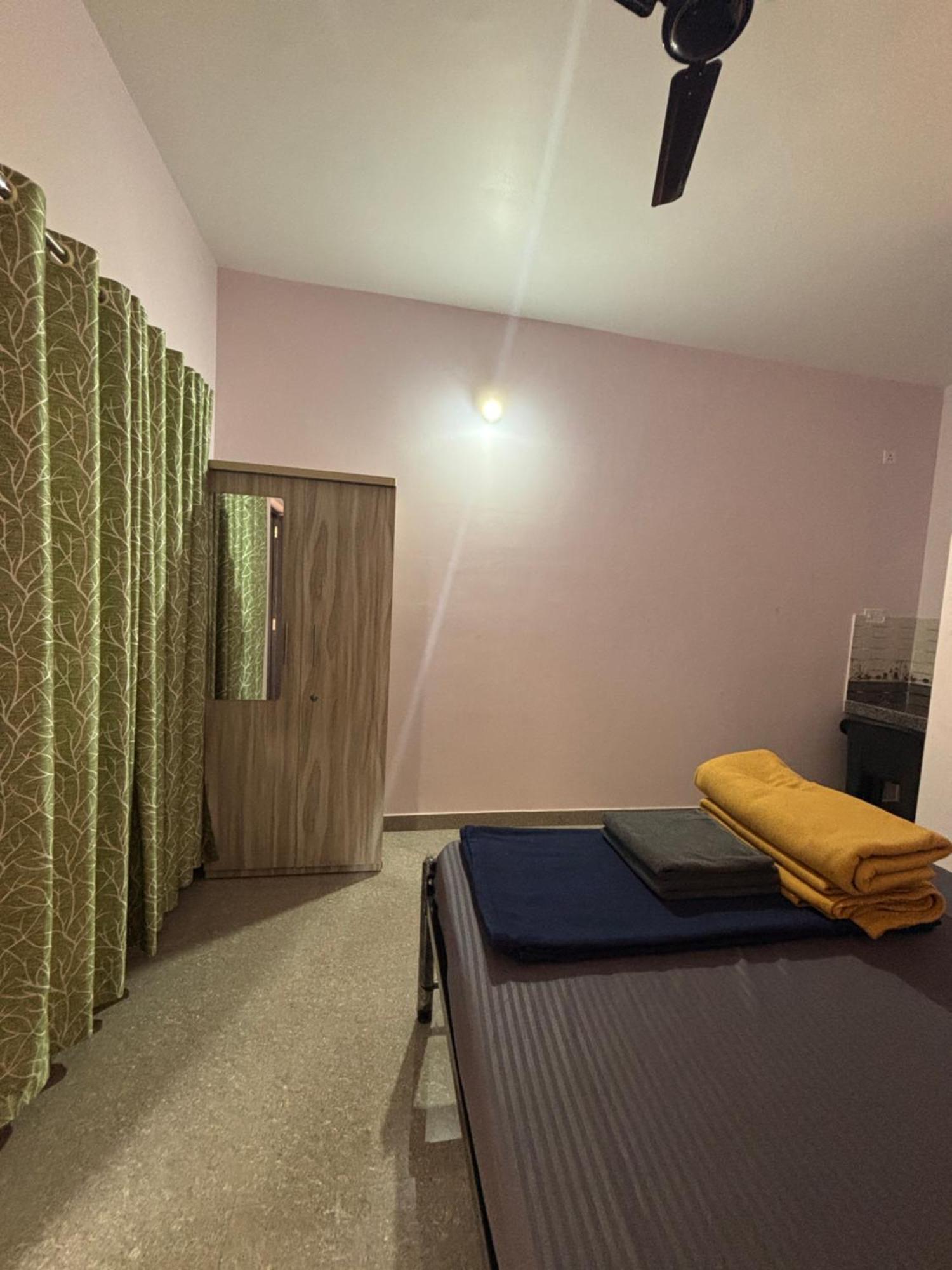 Tamasha Goa Vagator Hostel Kültér fotó
